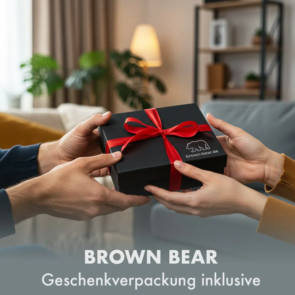 Brown Bear Geschenkverpackung mit schwarzer Box und roter Schleife für Geldbörse als Geschenk übergeben